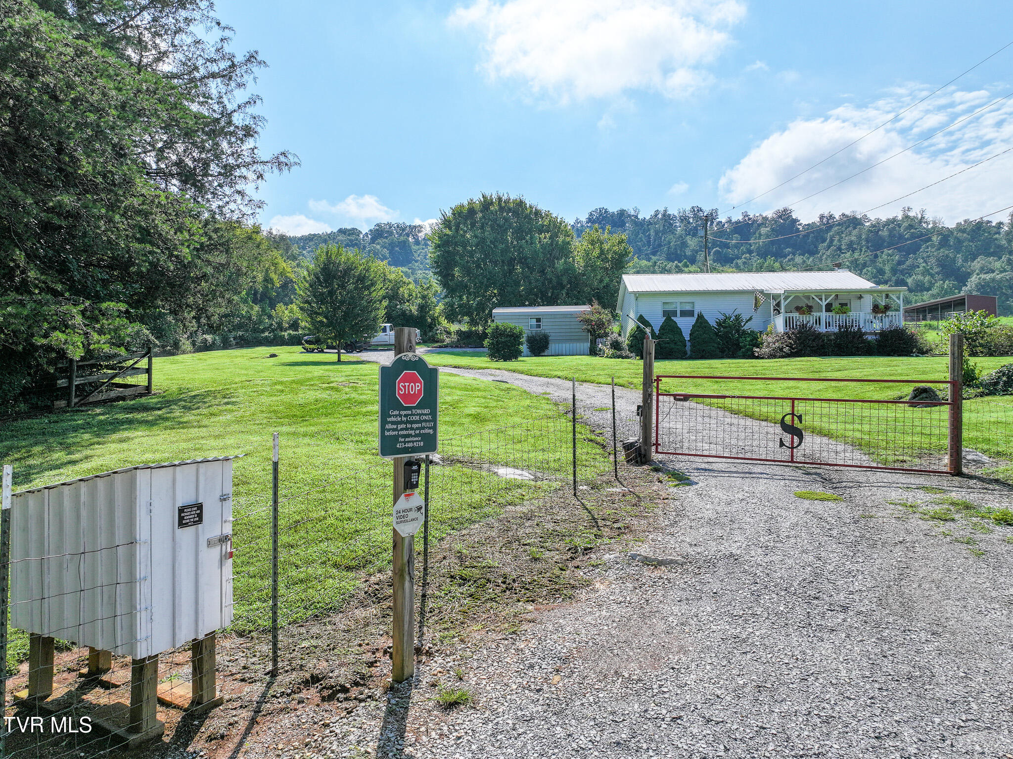 2074 West Pines Road Afton, TN 37616 - Photo 38 of 52 38