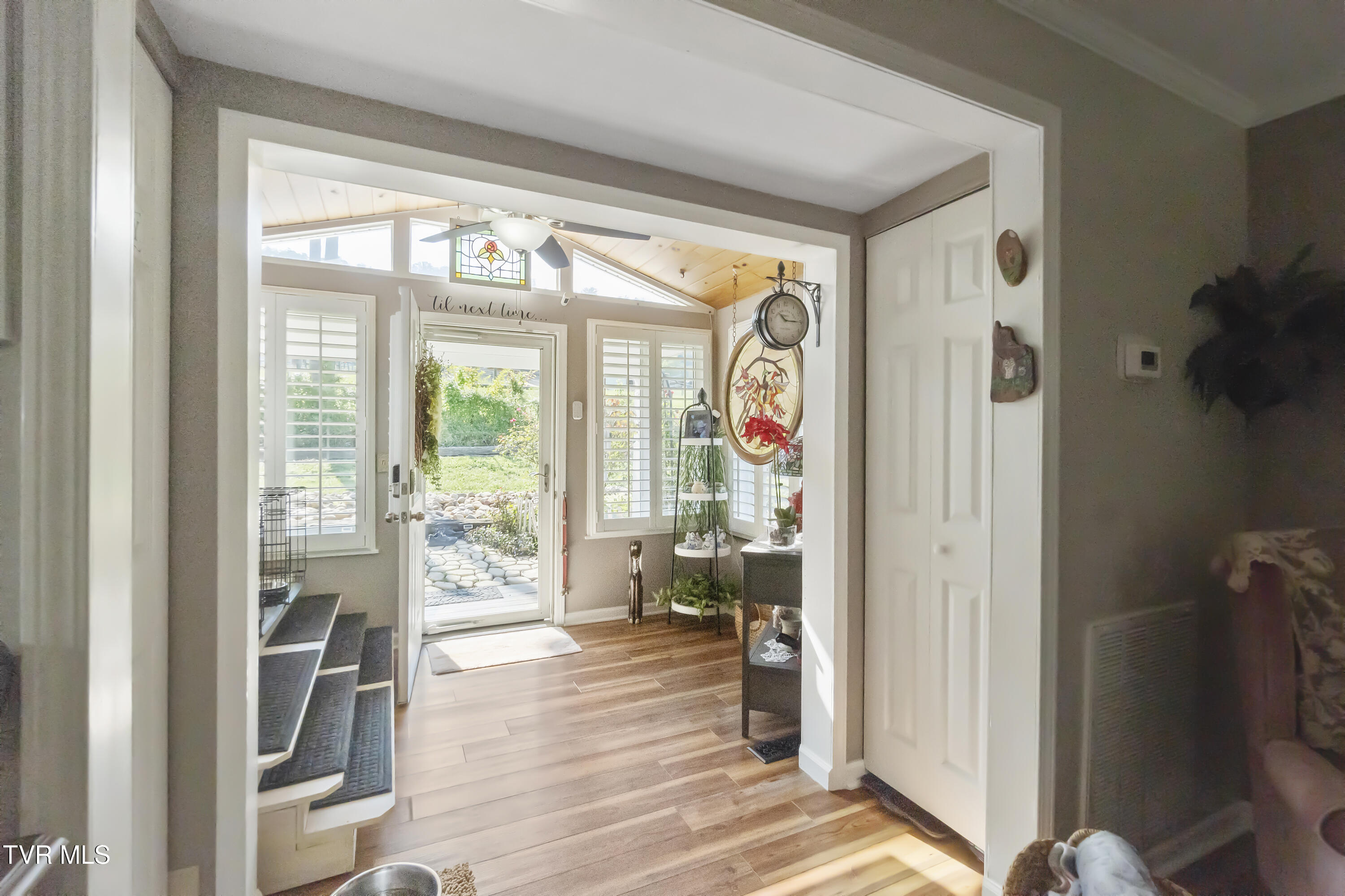 2074 West Pines Road Afton, TN 37616 - Photo 4 of 52 4