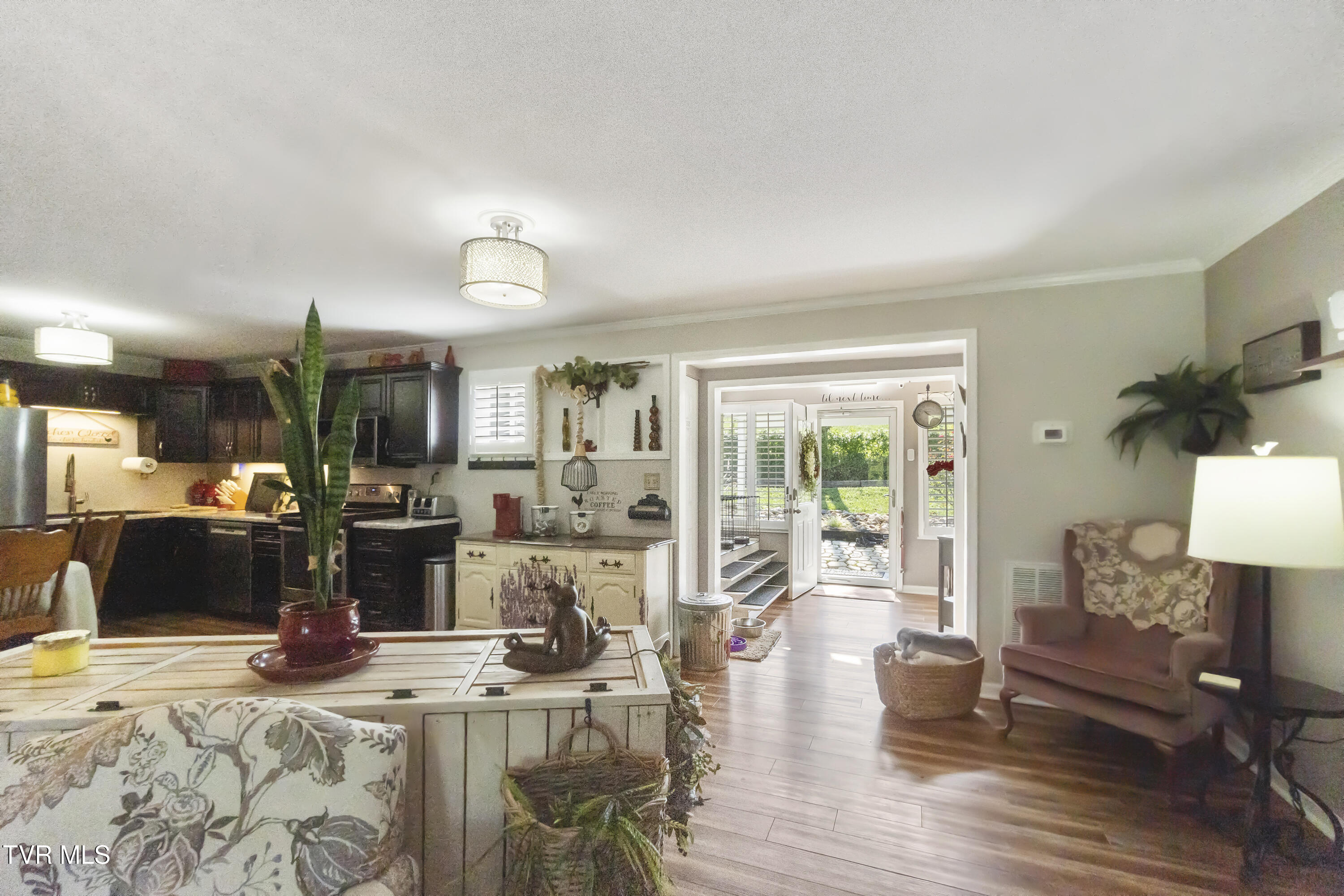 2074 West Pines Road Afton, TN 37616 - Photo 10 of 52 10