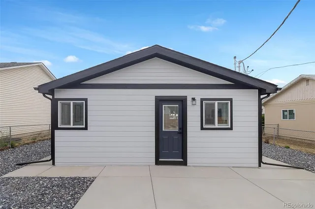 $490,000 | 637 Knox Court, Denver, CO 80204