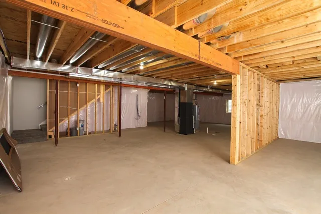 $439,900 | 2614 Piney, Bloomington, IL 61705