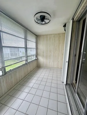 $1,900 | 5520 North Ocean Boulevard, Unit 201, Ocean Ridge, FL 33435