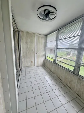 $1,900 | 5520 North Ocean Boulevard, Unit 201, Ocean Ridge, FL 33435