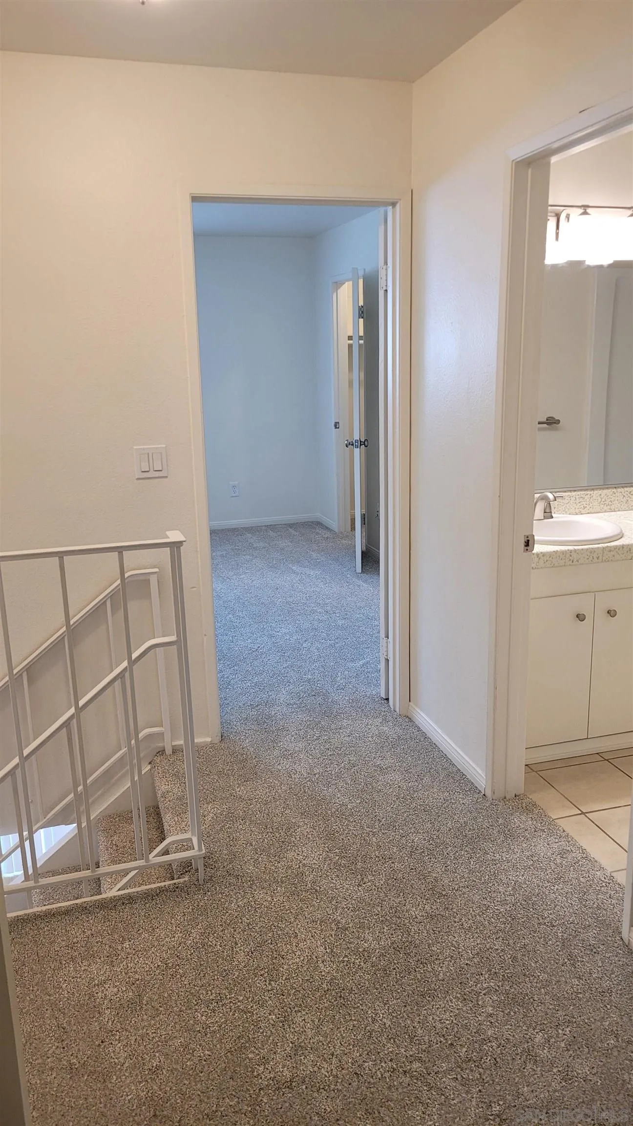 863 Del Mar Downs Road, Unit D Solana Beach, CA 92075 - Photo 15 of 23 an empty room with a bathroom