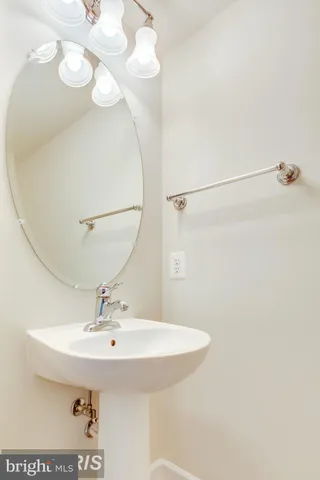 $2,975 | 2159 Oberlin Drive, Woodbridge, VA 22191