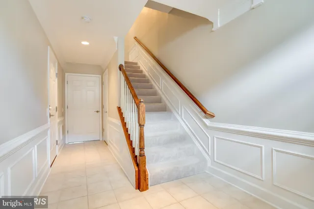 $2,975 | 2159 Oberlin Drive, Woodbridge, VA 22191