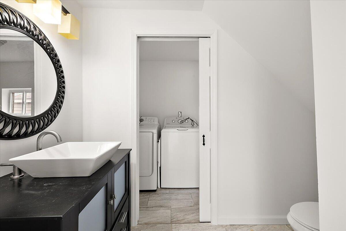 3545 Union Lake Road Commerce Township, MI 48382 - Photo 17 of 57 IMG_0330