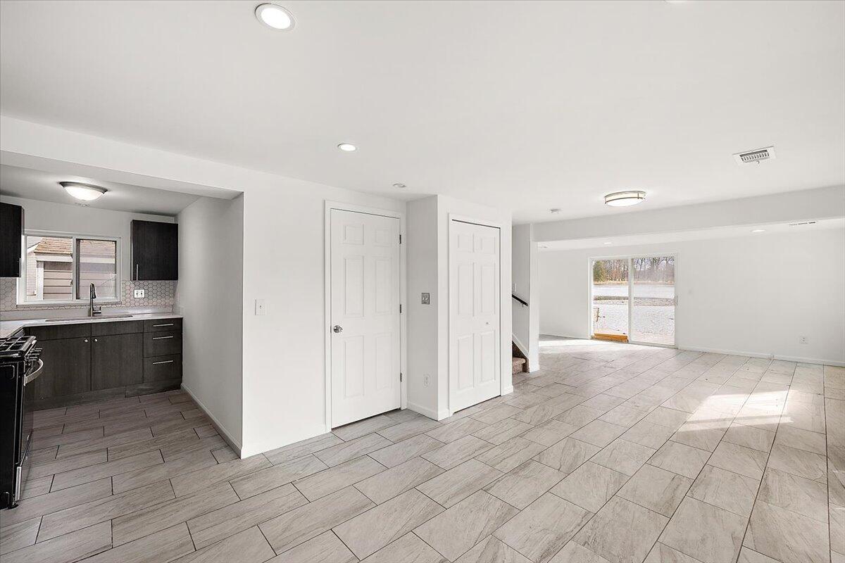 3545 Union Lake Road Commerce Township, MI 48382 - Photo 35 of 57 IMG_0325