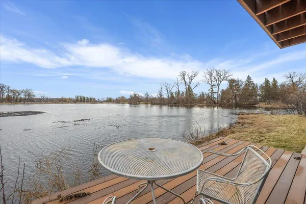 $379,000 | 3545 Union Lake Road, Commerce Township, MI 48382