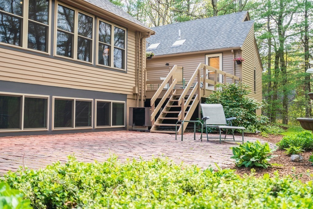 24 Crown Point Road Sudbury, MA 01776 - Photo 29 of 32