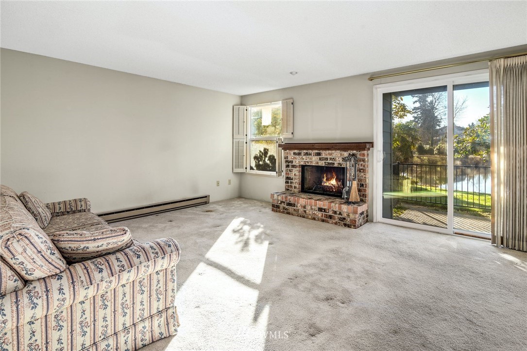 820 Cady Road, Unit E103 Everett, WA 98203 - Photo 3 of 25 Gallery Image 3