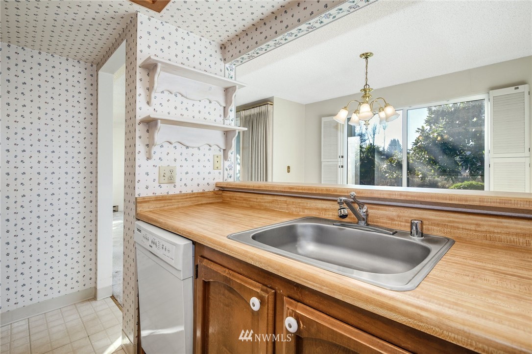820 Cady Road, Unit E103 Everett, WA 98203 - Photo 9 of 25 Gallery Image 9