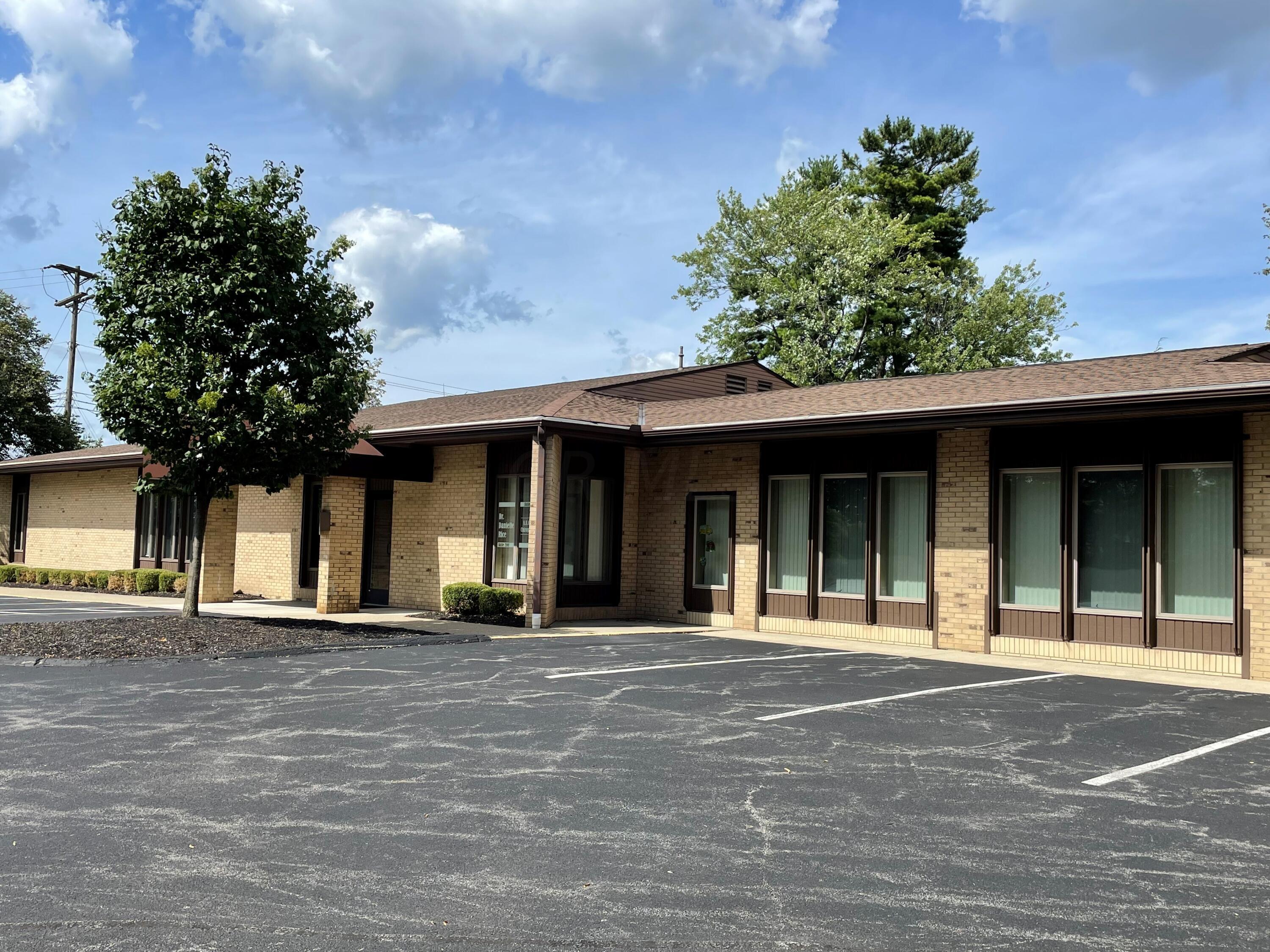 57 East Wilson Bridge Road Columbus, OH 43085 - Photo 3 of 34 Exterior 3
