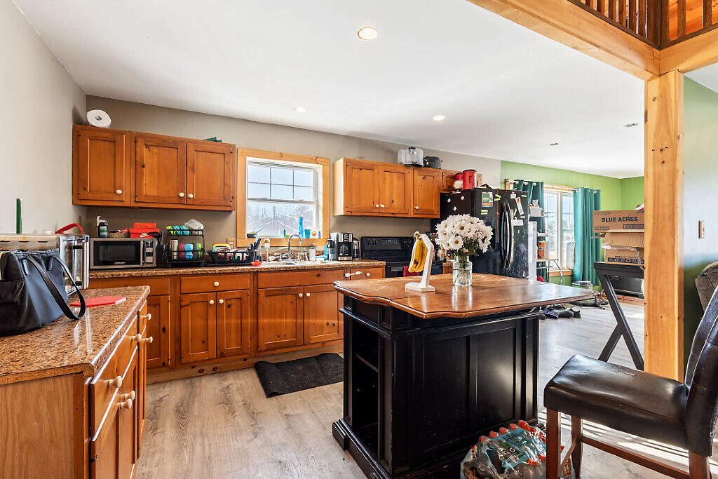 42 Jefferson Road Whitefield, ME 04353 - Photo 5 of 50 12_BP5A0267_DxO_mls