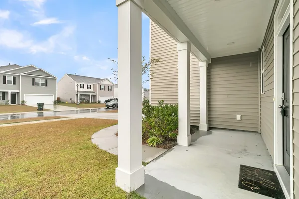 $2,400 | 428 Lk Rdg Boulevard, Summerville, SC 29486