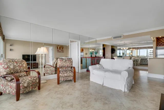 $355,000 | 336 Golfview Road, Unit 1016, North Palm Beach, FL 33408