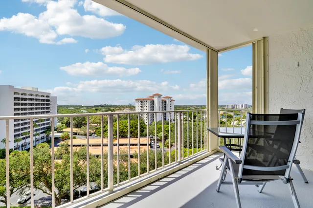 $355,000 | 336 Golfview Road, Unit 1016, North Palm Beach, FL 33408