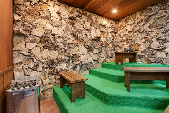 $355,000 | 336 Golfview Road, Unit 1016, North Palm Beach, FL 33408