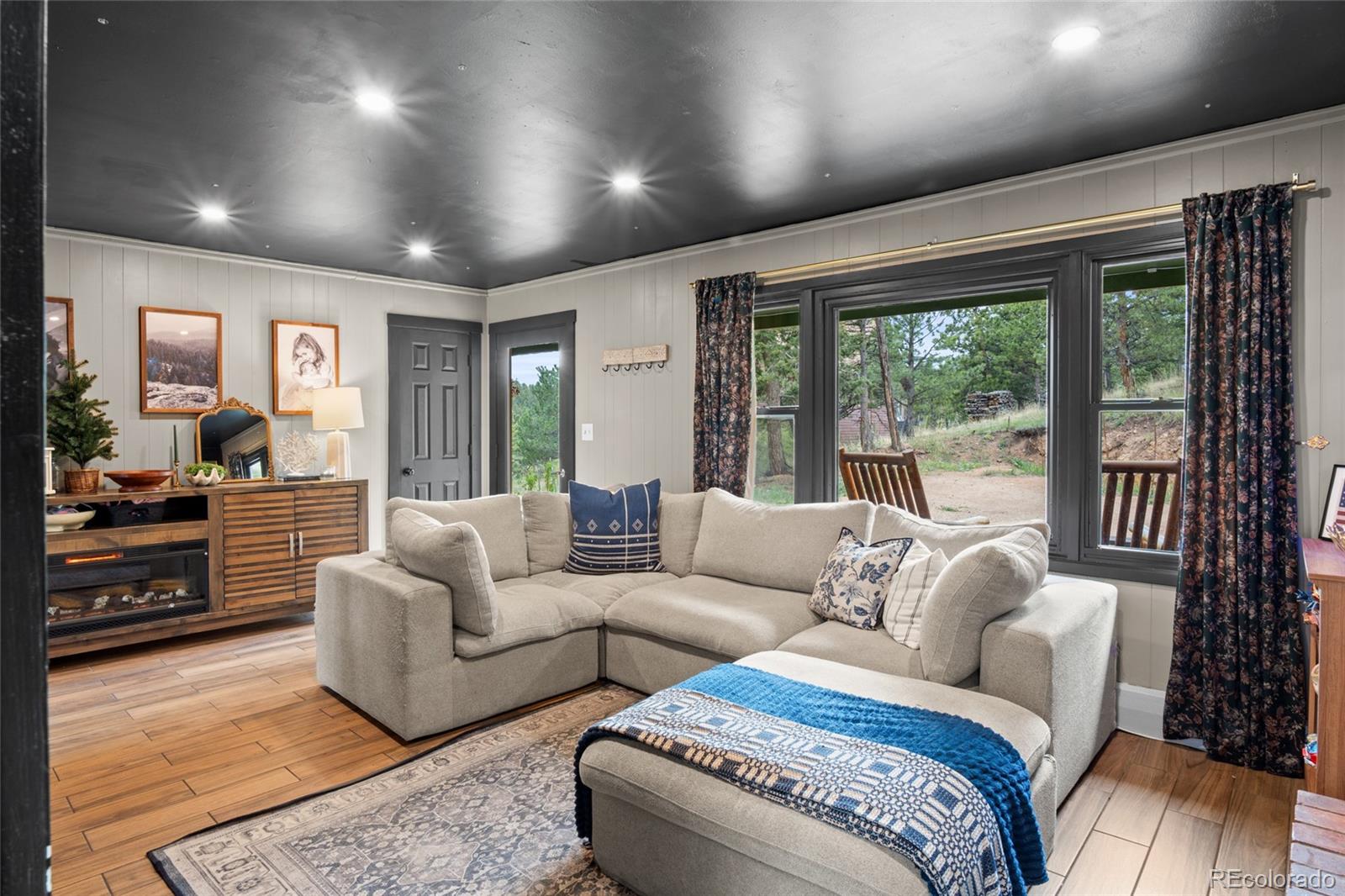 9759 Fallen Rock Road Conifer, CO 80433 - Photo 6 of 49