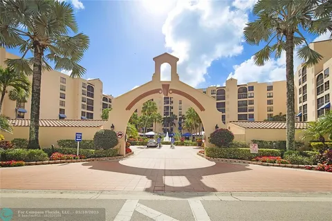 $425,000 | 7186 Promenade Drive, Unit 101, Boca Raton, FL 33433