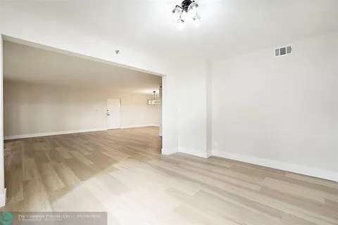 $425,000 | 7186 Promenade Drive, Unit 101, Boca Raton, FL 33433