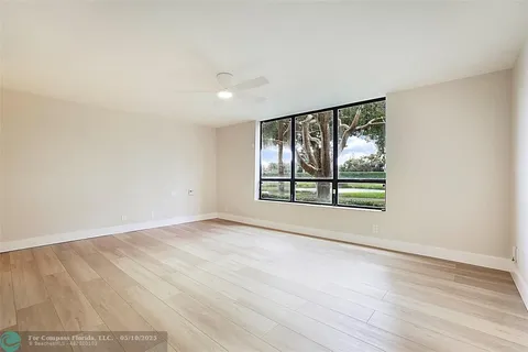 $425,000 | 7186 Promenade Drive, Unit 101, Boca Raton, FL 33433