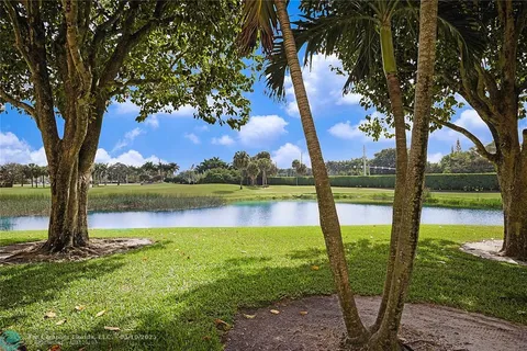 $425,000 | 7186 Promenade Drive, Unit 101, Boca Raton, FL 33433