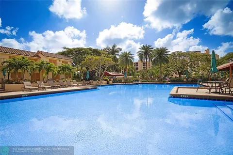 $425,000 | 7186 Promenade Drive, Unit 101, Boca Raton, FL 33433