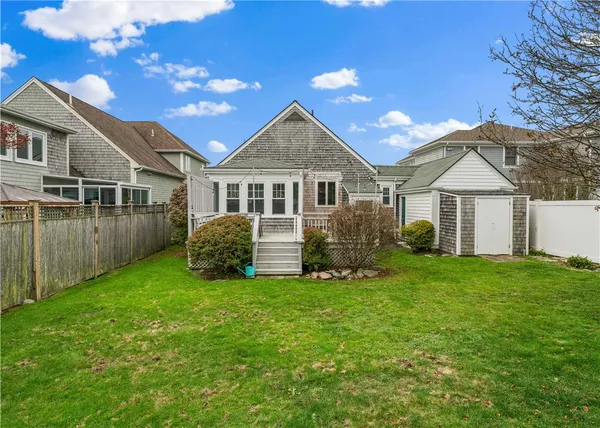 $5,000 | 112 Esplanade, Middletown, RI 02842