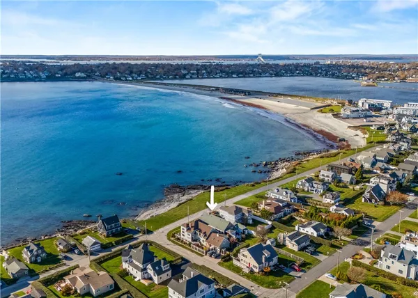 $5,000 | 112 Esplanade, Middletown, RI 02842