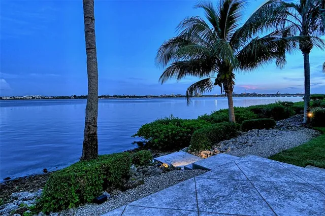 $2,240,000 | 811 Riviera Dunes Way, Palmetto, FL 34221