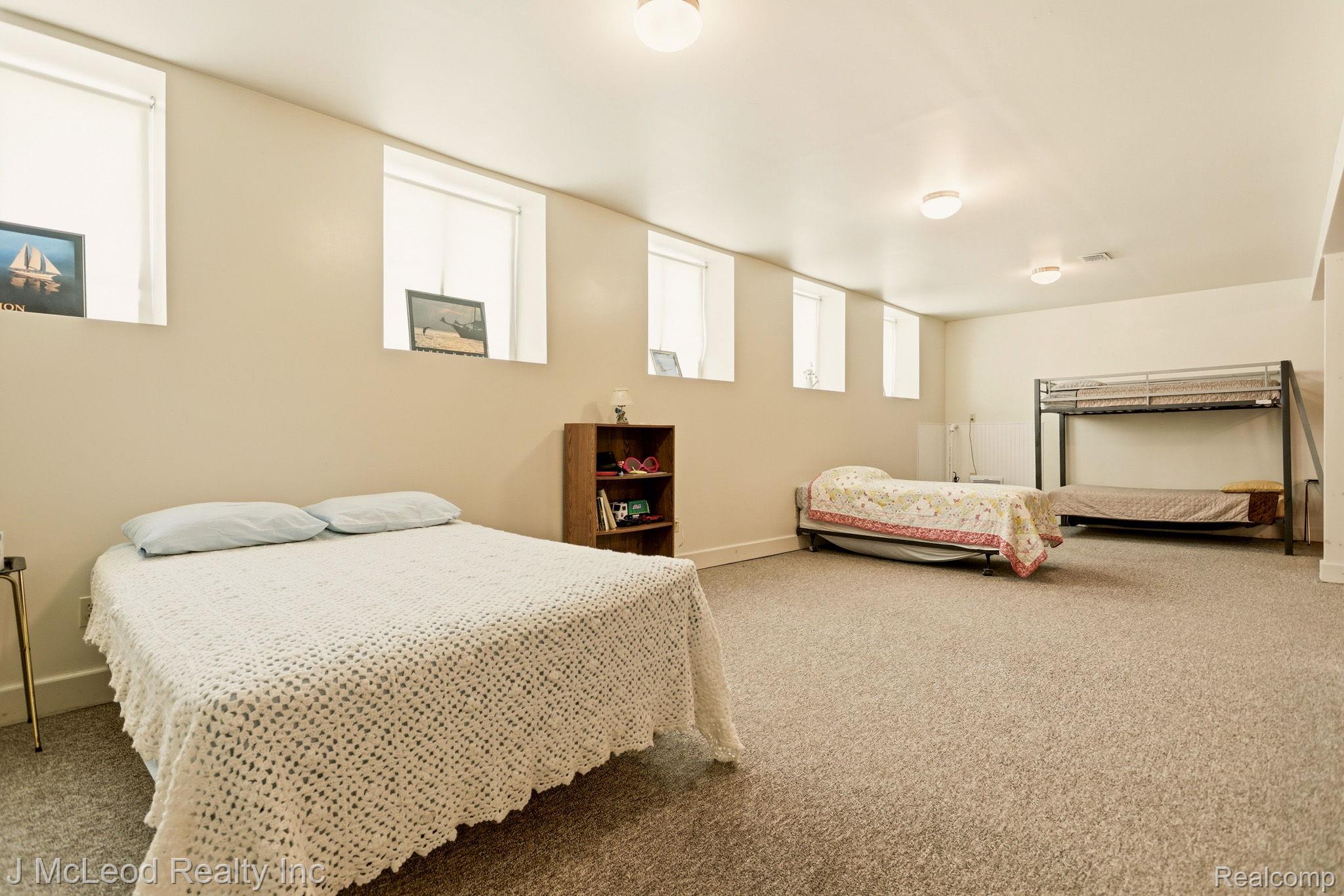 2515 East Akron Road Caro, MI 48723 - Photo 35 of 54 36-web-or-mls-2515 E Akron Rd-50.jpg