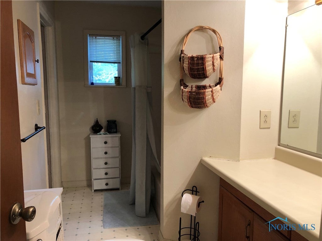 4546 Longfellow Road Sylvania, OH 43560 - Photo 20 of 45 Gallery Image 20