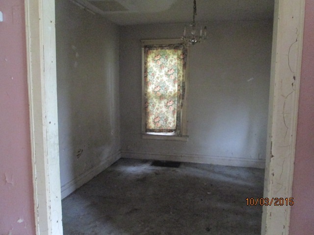 633 Riverside Avenue Fort Wayne, IN 46805 - Photo 3 of 12 Gallery Image 3