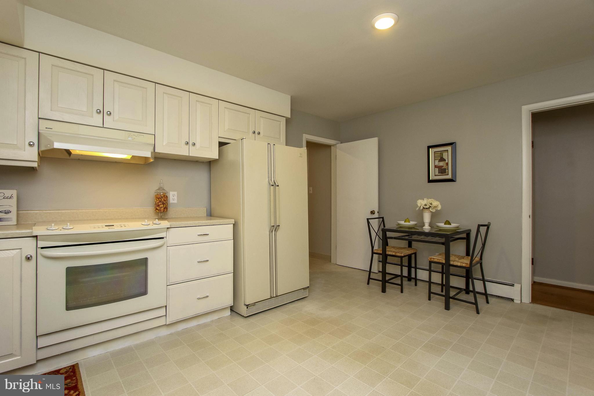 13417 Blenfield Road Phoenix, MD 21131 - Photo 8 of 30 Kitchen