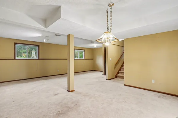 $550,000 | 15378 McLeans, Spring Lake, MI 49456