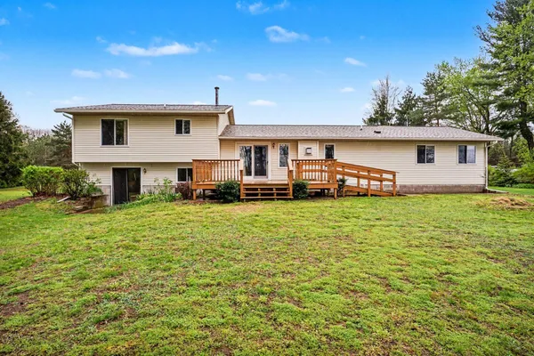 $550,000 | 15378 McLeans, Spring Lake, MI 49456