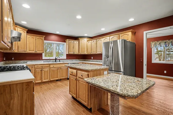 $550,000 | 15378 McLeans, Spring Lake, MI 49456