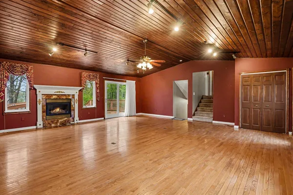 $550,000 | 15378 McLeans, Spring Lake, MI 49456