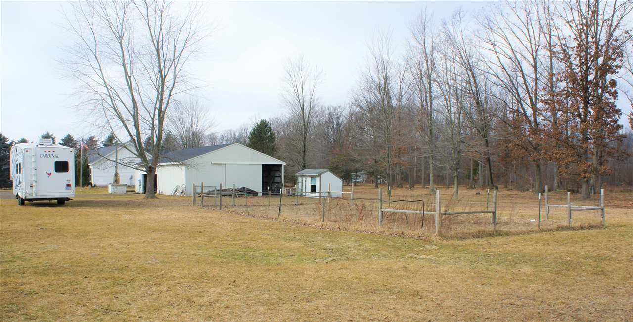 5728 West School Road Mount Pleasant, MI 48858 - Photo 22 of 26 1828127-21.JPG