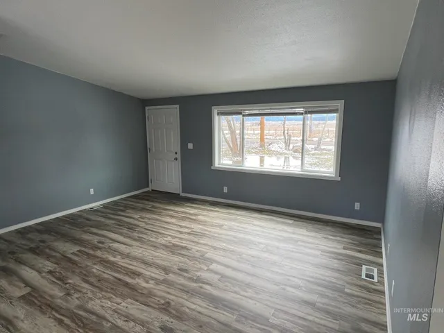 $320,000 | 406 Wiley Street, New Meadows, ID 83654