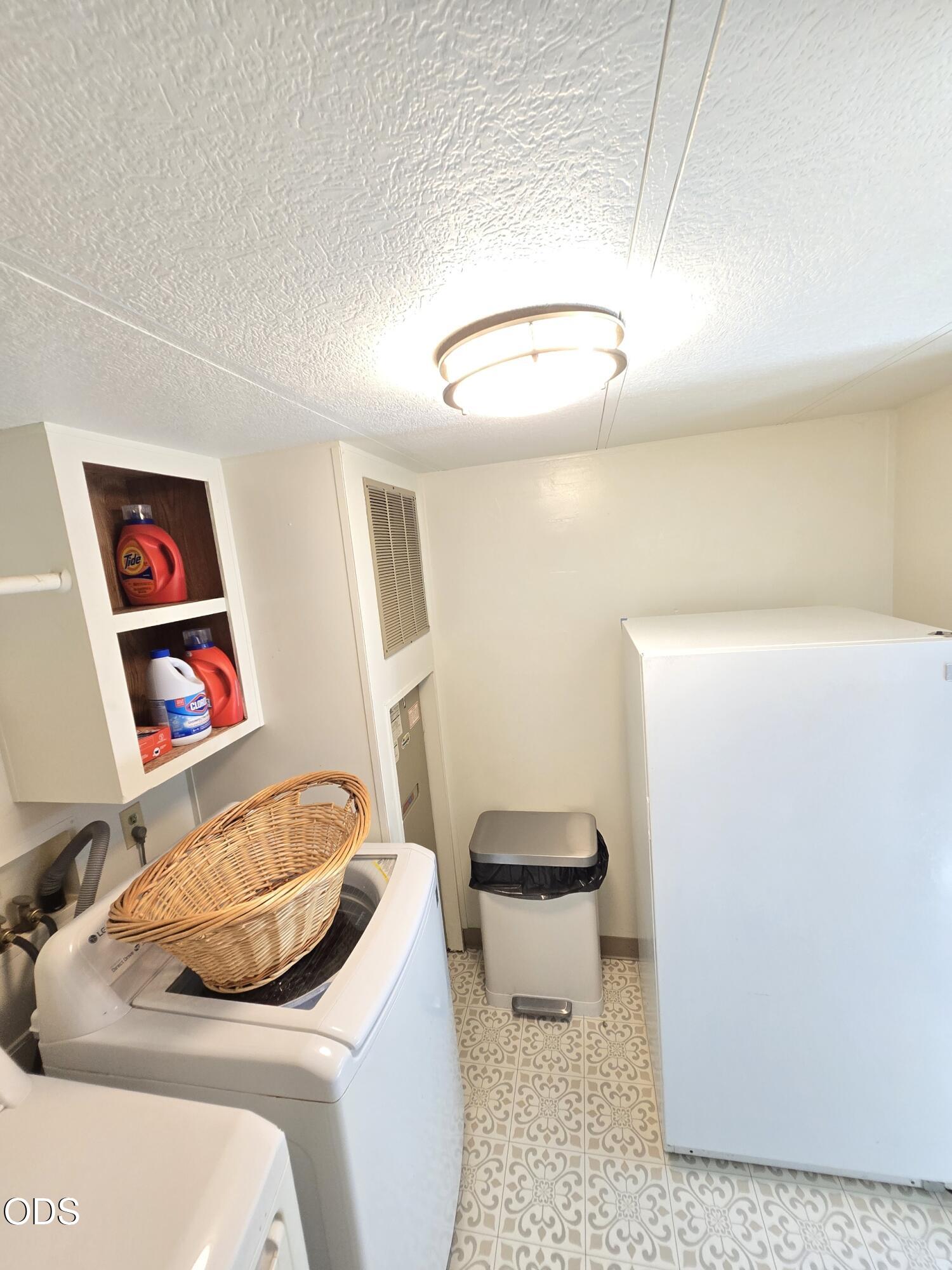 346 Southwest Dover Lane, Unit 23 Metolius, OR 97741 - Photo 8 of 15