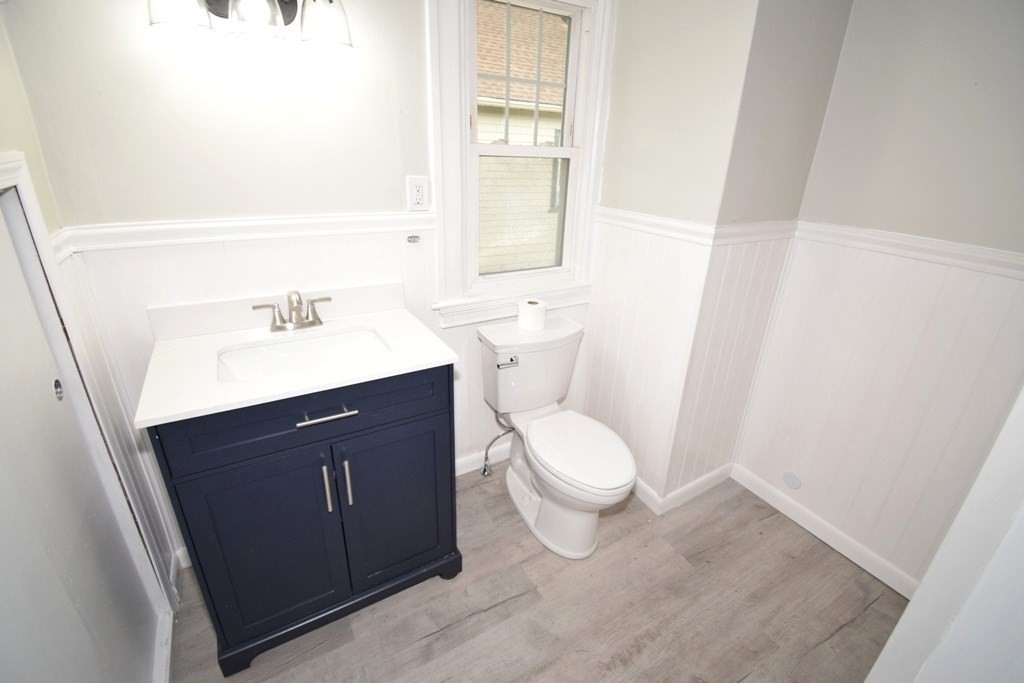 15 Quaboag Street Worcester, MA 01602 - Photo 16 of 42