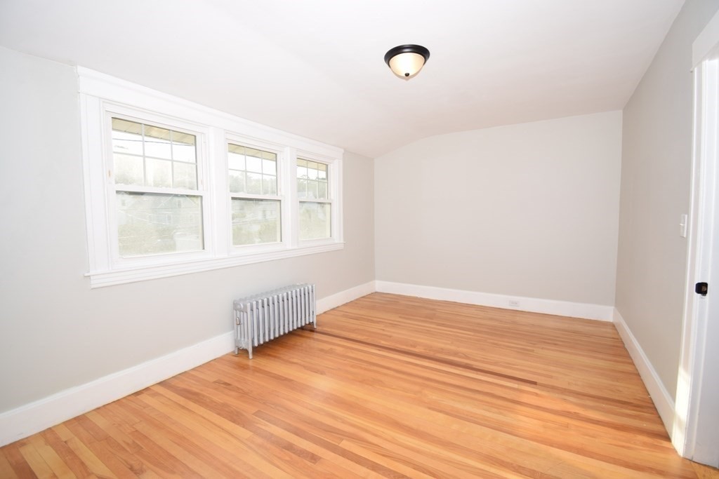 15 Quaboag Street Worcester, MA 01602 - Photo 24 of 42