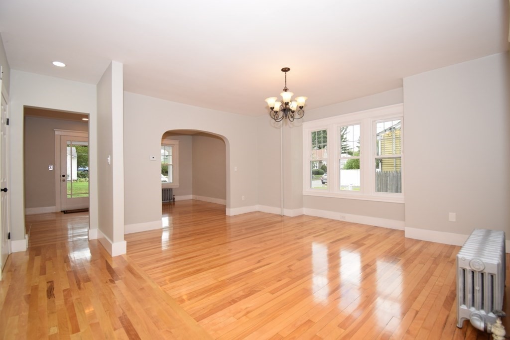 15 Quaboag Street Worcester, MA 01602 - Photo 28 of 42