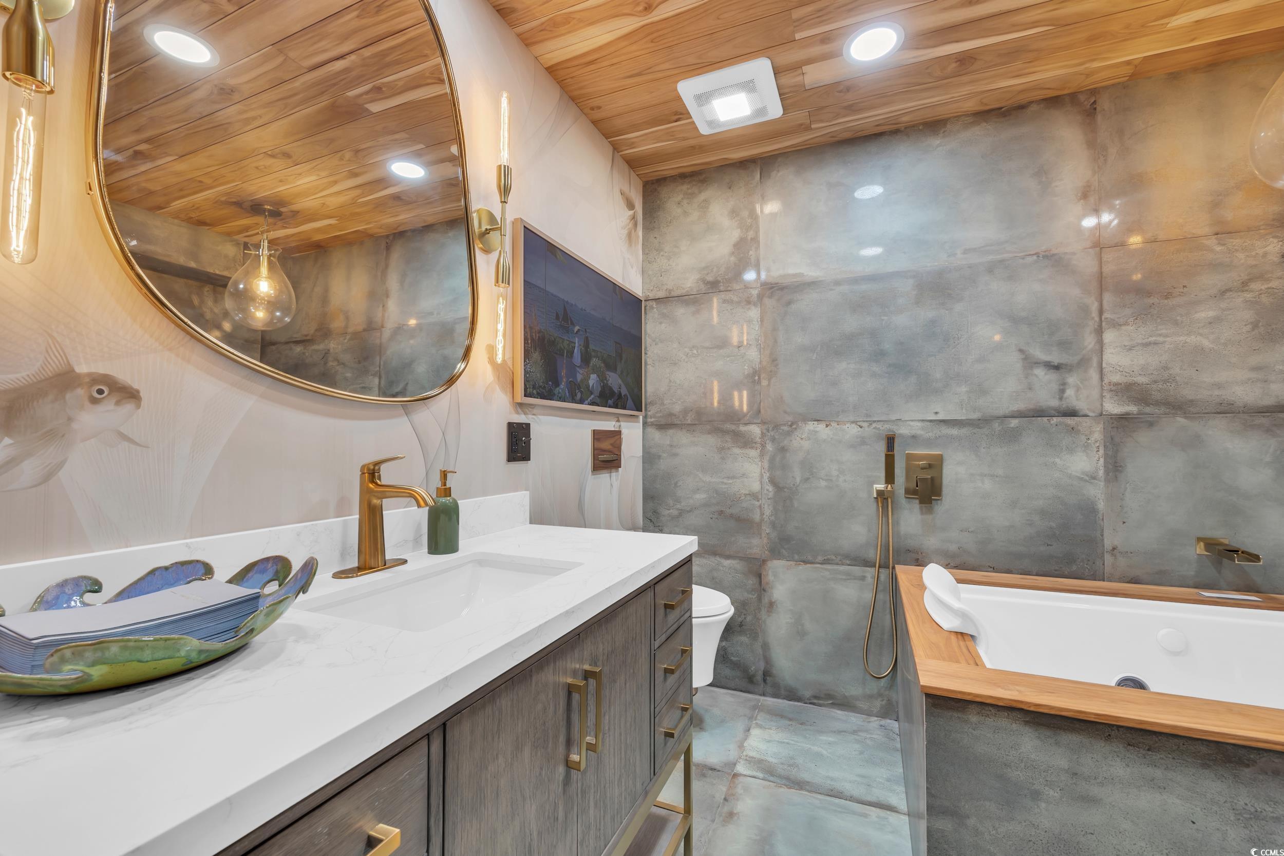 527 Mt Gilead Road Murrells Inlet, SC 29576 - Photo 5 of 40