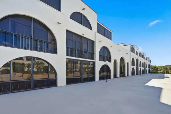 $349,000 | 5601 Jimmy Buffett Mem Highway, Unit 301S, Vero Beach, FL 32963