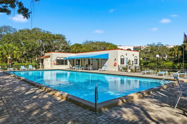 $349,000 | 5601 Jimmy Buffett Mem Highway, Unit 301S, Vero Beach, FL 32963