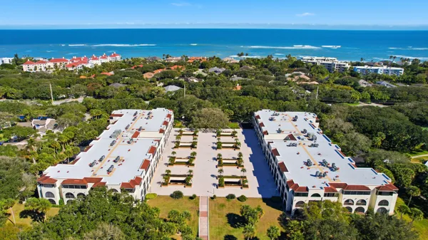 $349,000 | 5601 Jimmy Buffett Mem Highway, Unit 301S, Vero Beach, FL 32963