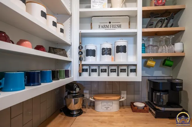 $365,000 | 1200 Southwest Taylor Street, Topeka, KS 66612